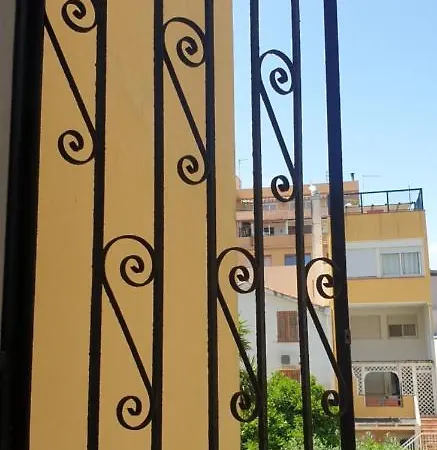 Casa Vacanze Cagliari Homestay *